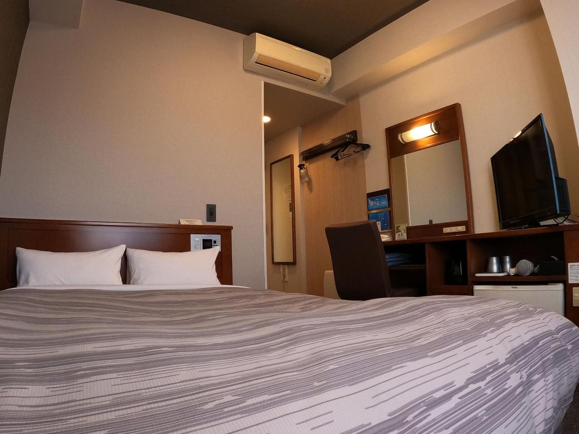 Hotel Route-Inn Gotenba Eki-Minami Bagian luar foto